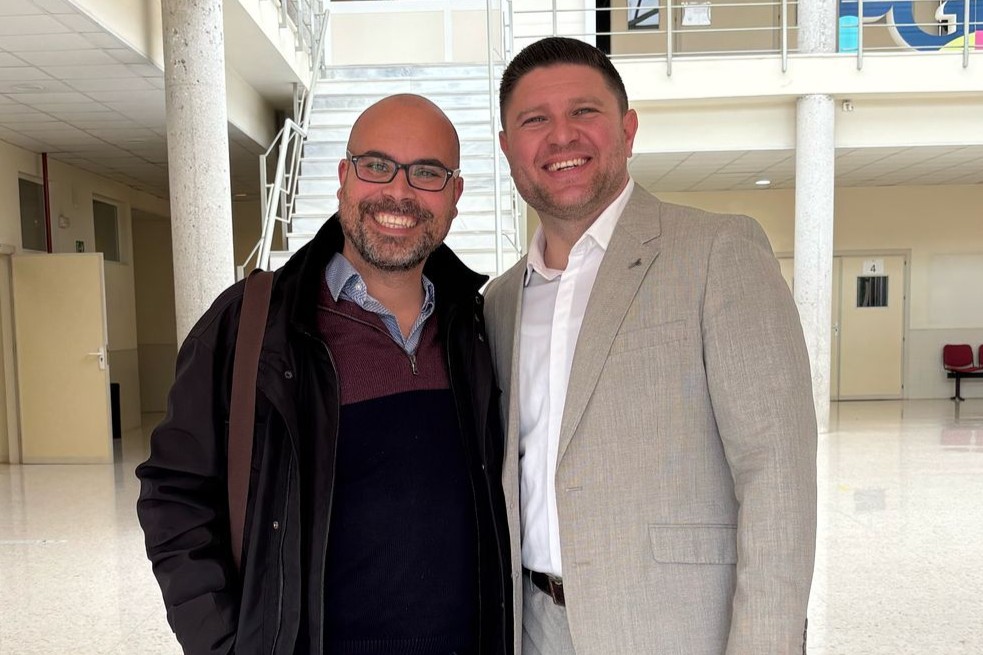 Foto (v. l. n. r.): Prof. Dr. Alejandro Rojas Jiménez (Universidad de Málaga), Ass.-Prof. Dr. Rolando González Padilla (KU Linz) © privat